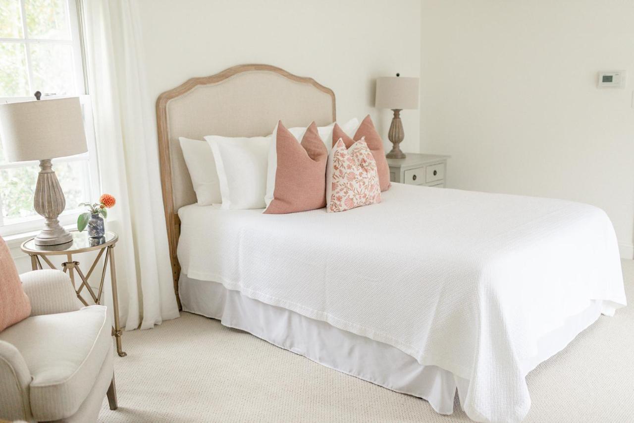 Fairville Inn Chadds Ford Bagian luar foto