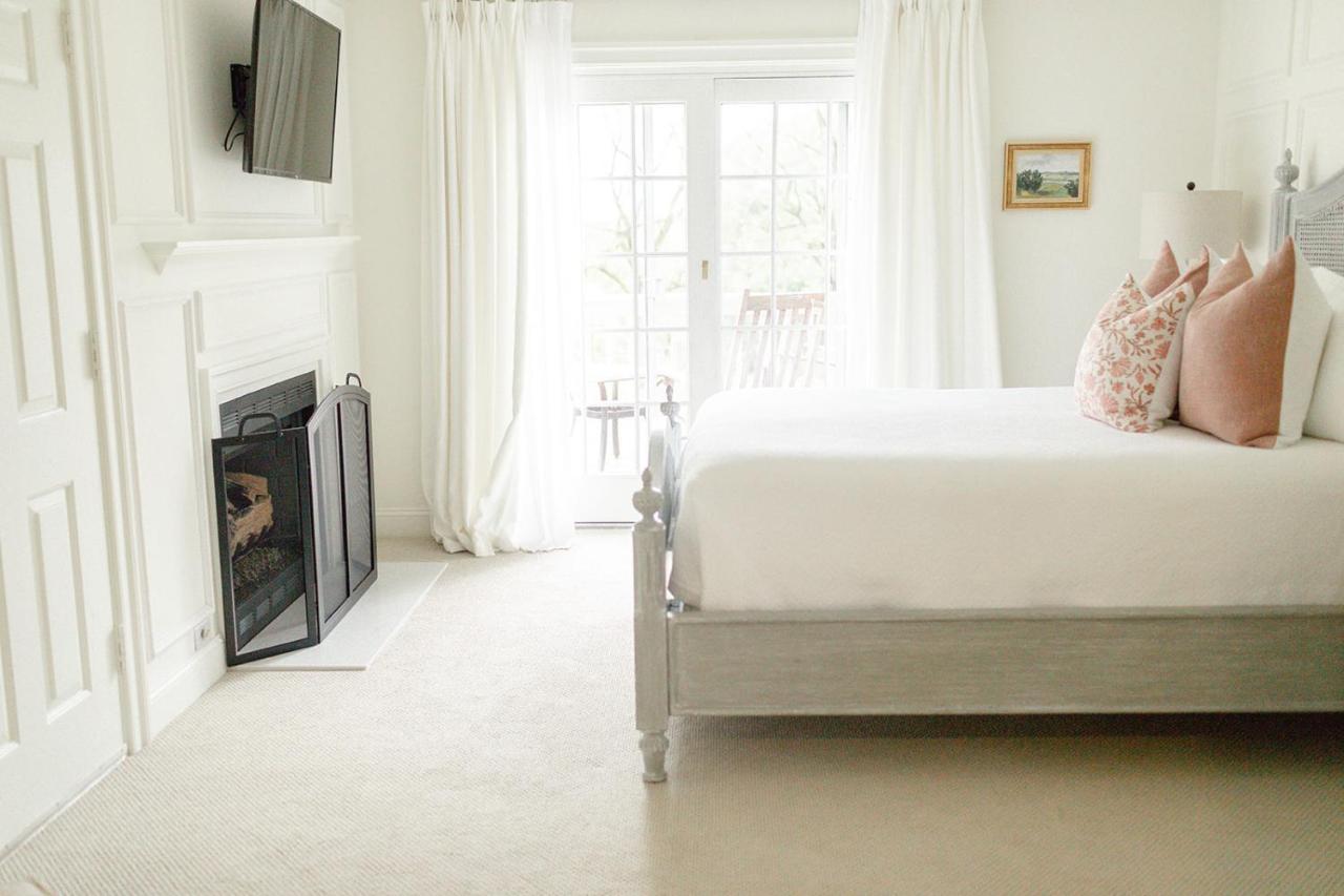 Fairville Inn Chadds Ford Bagian luar foto